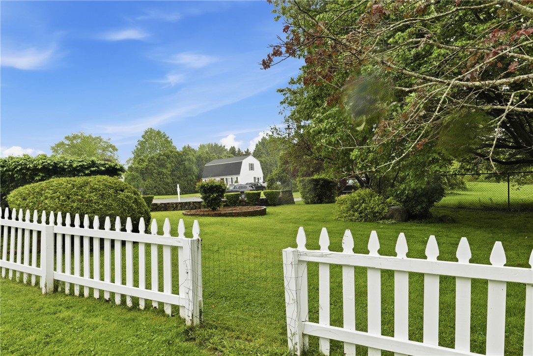 49 Harvest Road Middletown, RI 02842 - Photo 42 of 49