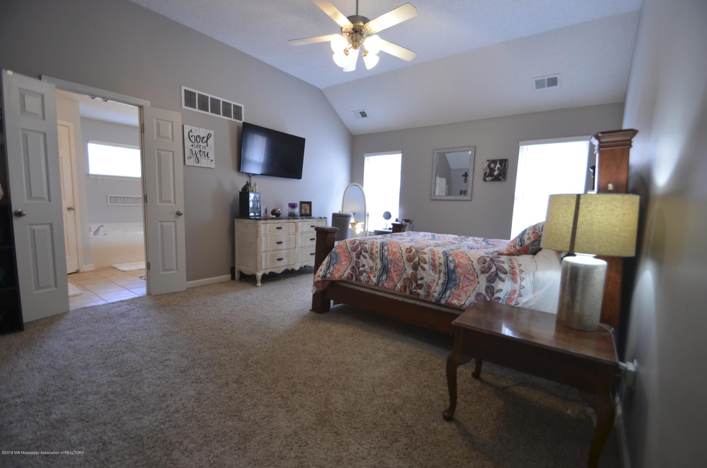 7076 Maple Grove Road Olive Branch, MS 38654 - Photo 13 of 25 018fb9feaac389bf1362954bf11fa40c8f03967d