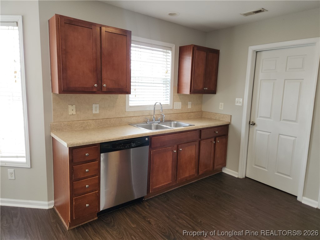 2148 Yellowbrick Road Fayetteville, NC 28314 - Photo 6 of 19 Kitchen