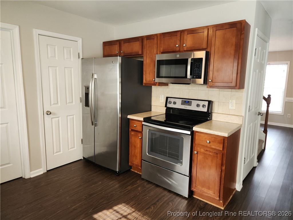 2148 Yellowbrick Road Fayetteville, NC 28314 - Photo 7 of 19 Kitchen