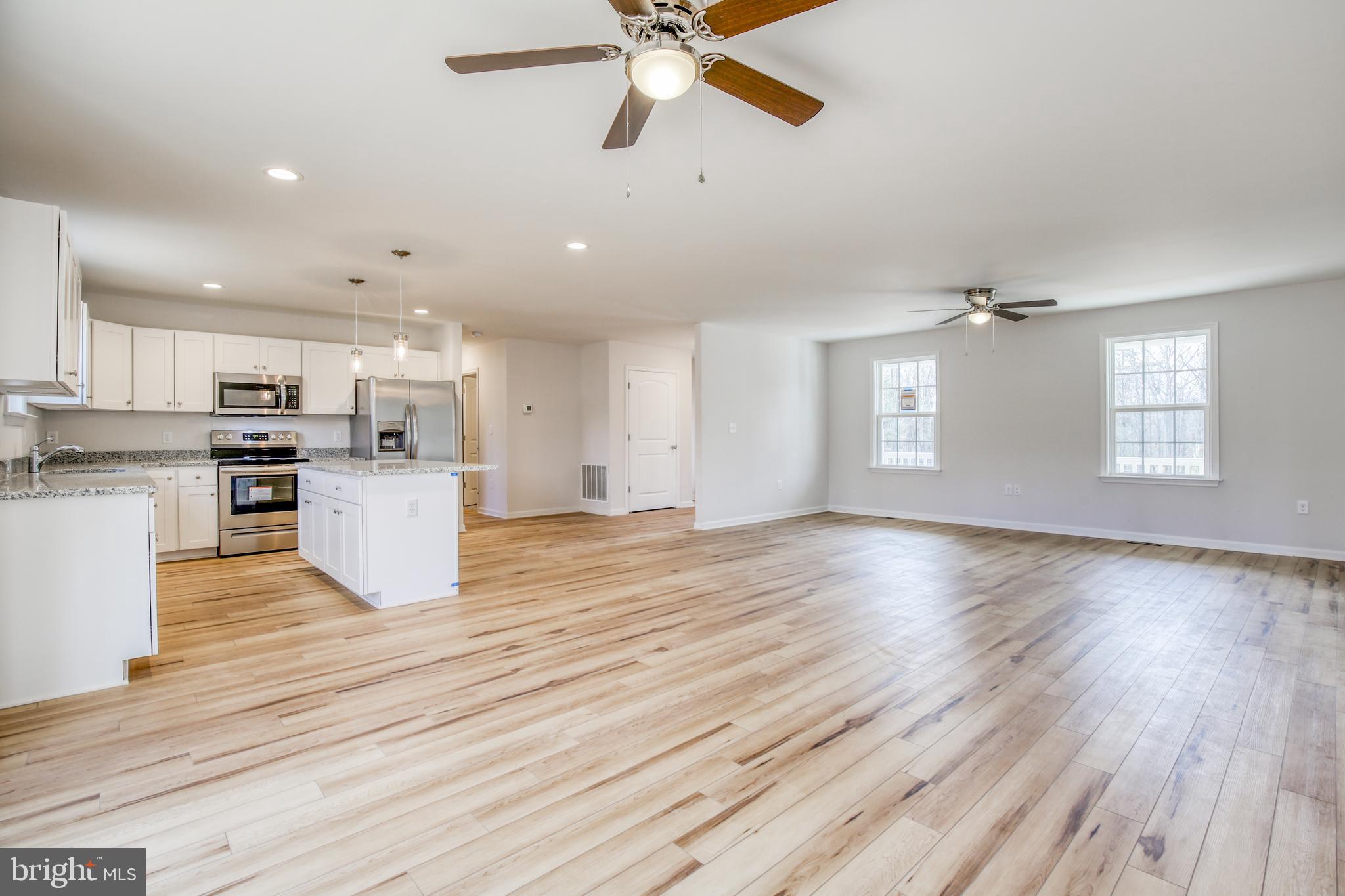 179 McCubbin Road Winchester, VA 22603 - Photo 5 of 24 Photo Similar