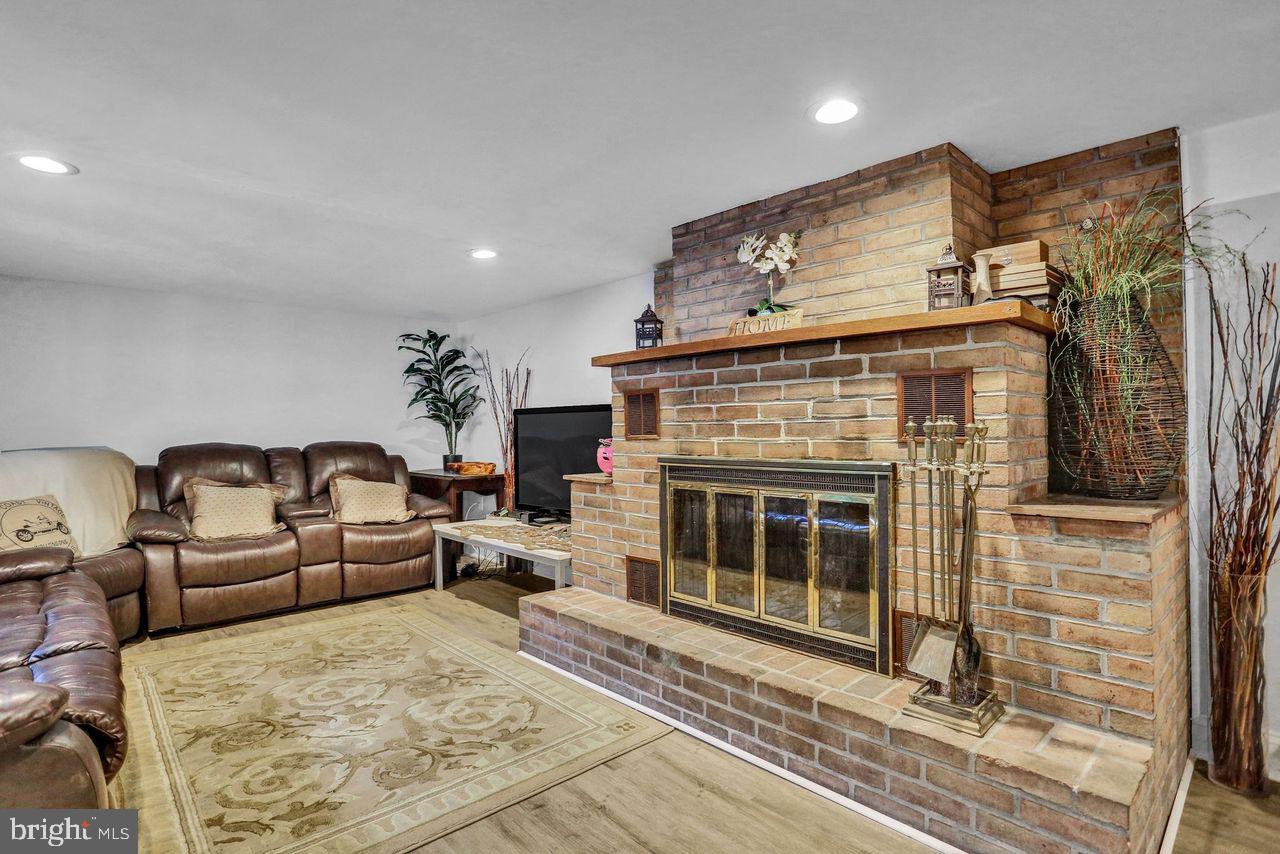 65 Clay Slate Road Oley, PA 19547 - Photo 3 of 48 Gallery Image 3