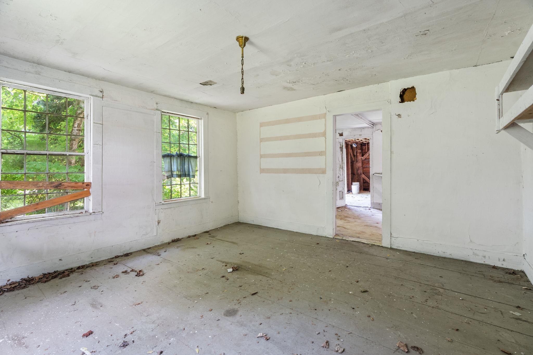 18 Oak Chapel Road Bridgewater, VT 05035 - Photo 7 of 28