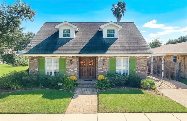 $439,000 | 1321 Rose Garden Drive, Metairie, LA 70005