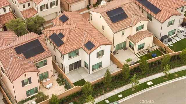 $2,028,880 | 118 Glydon, Irvine, CA 92618