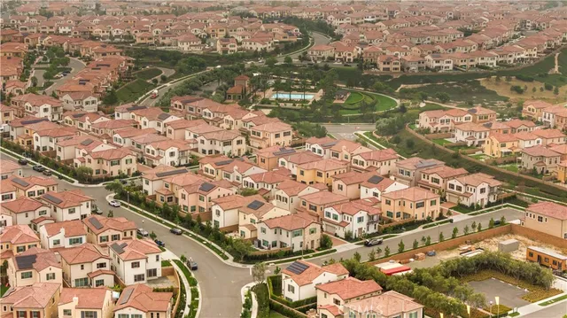 $2,028,880 | 118 Glydon, Irvine, CA 92618