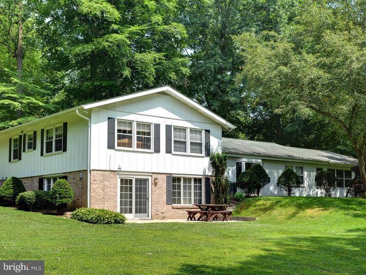 26 Waterview Road West Chester, PA 19380 - Photo 25 of 25 Exterior Back