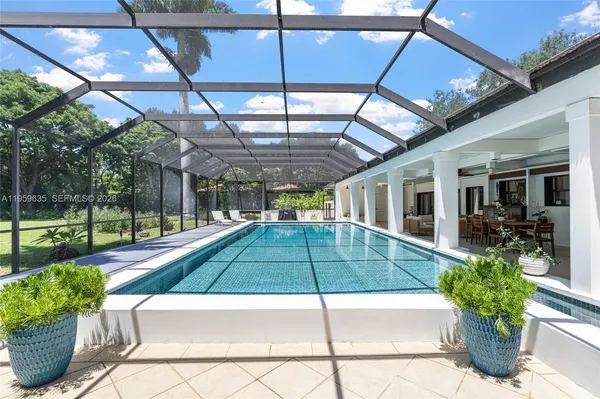 a view of a backyard with garden