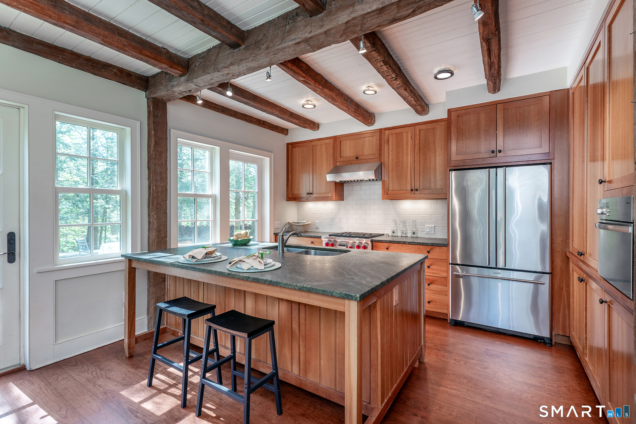 18 Curtis Road Washington, CT 06793 - Photo 6 of 32 Granite island, cherry floors