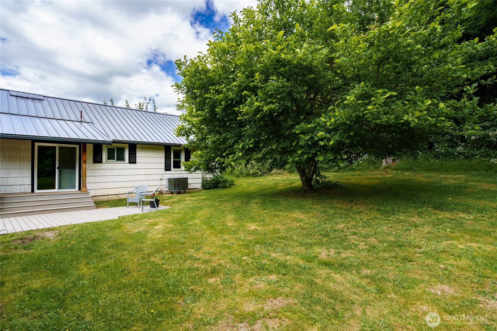 48242 Moen Road Concrete, WA 98237 - Photo 23 of 32