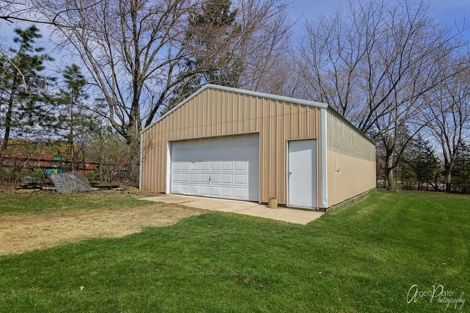 1018 Sunset Road Spring Grove, IL 60081 - Photo 45 of 54 a view of a house with a yard