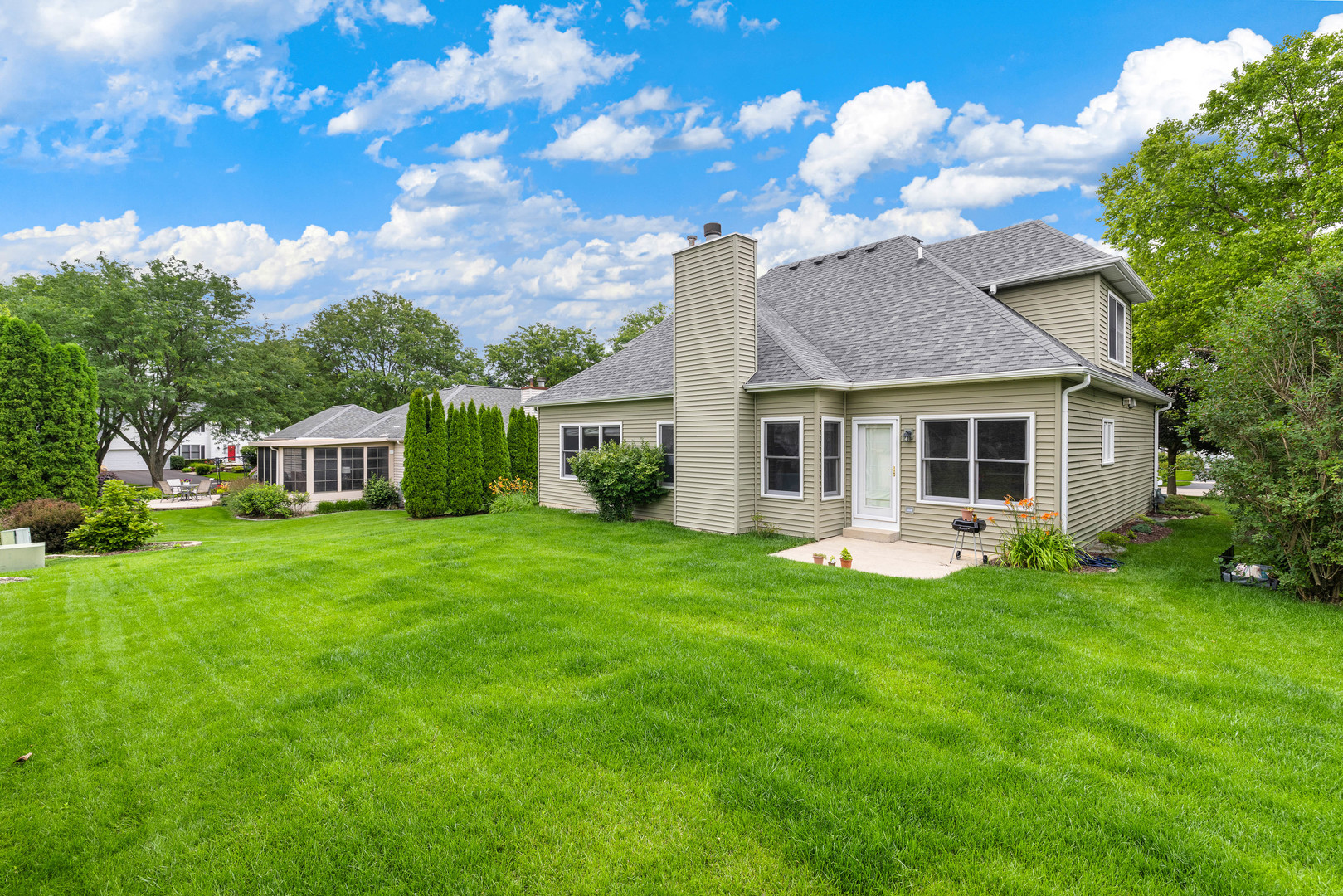 855 Ayers Street Bolingbrook, IL 60440 - Photo 34 of 41