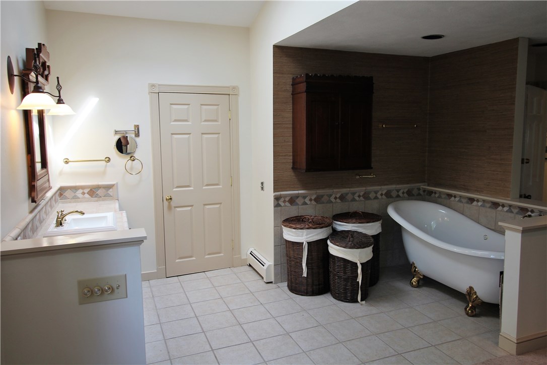 120 Wrentham Road Cumberland, RI 02864 - Photo 15 of 19