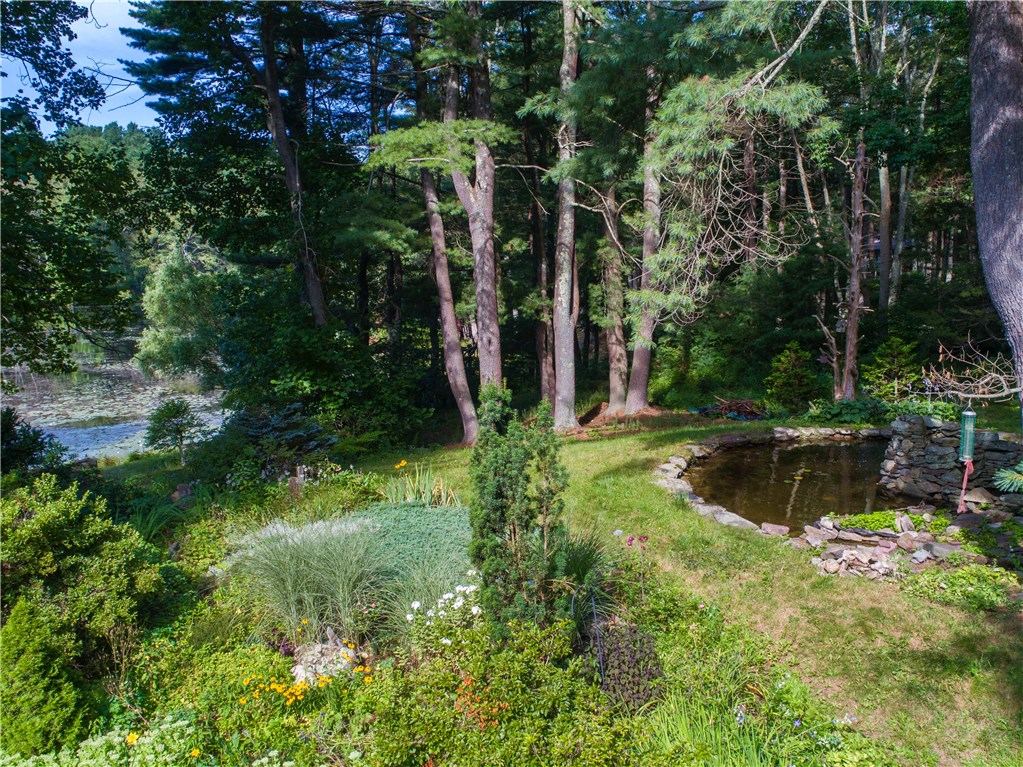 120 Wrentham Road Cumberland, RI 02864 - Photo 3 of 19