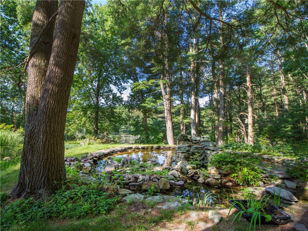 120 Wrentham Road Cumberland, RI 02864 - Photo 6 of 19