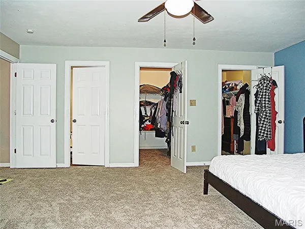 $478,000 | 850 Ivy Trace Drive, Ballwin, MO 63021