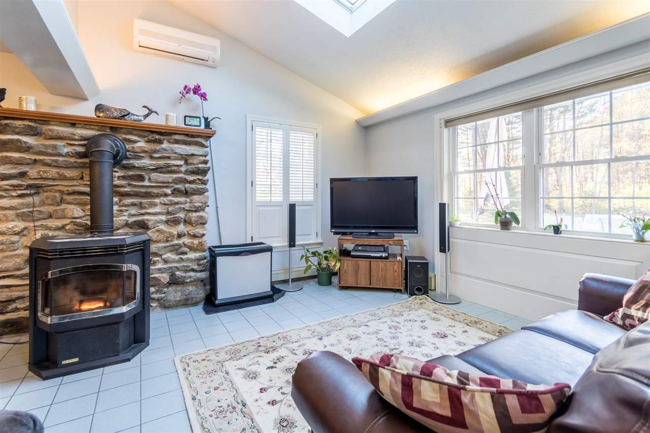 190 Mill Road Hampton, NH 03842 - Photo 8 of 40