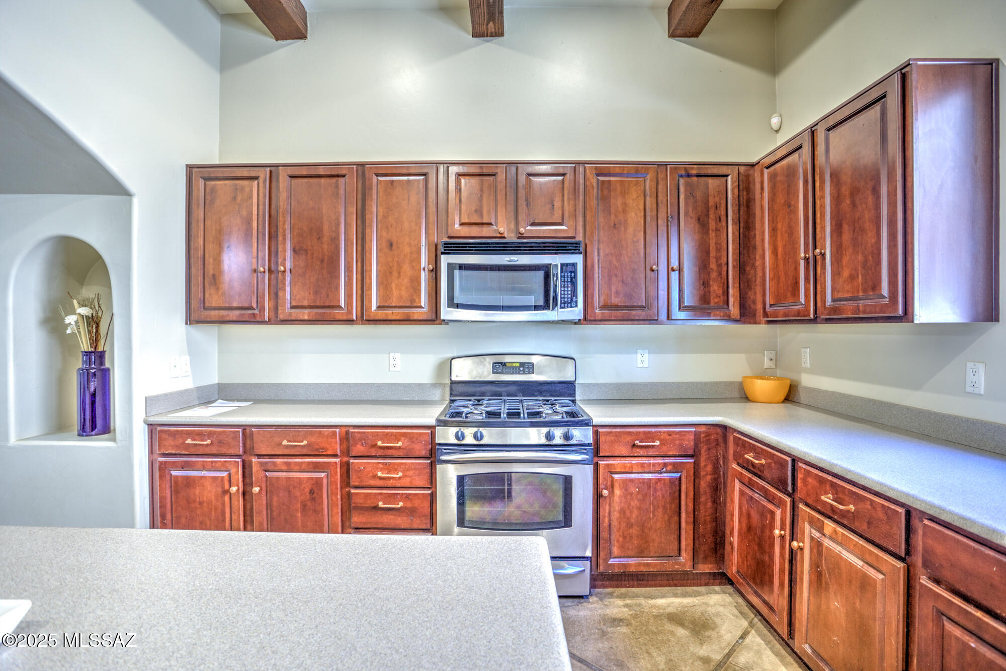2673 North Sahuara Place Tucson, AZ 85712 - Photo 25 of 46