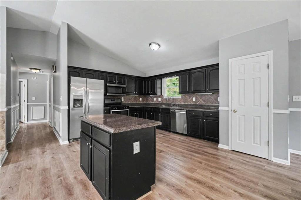 3364 Holly Ridge Trail Southwest Marietta, GA 30008 - Photo 8 of 29