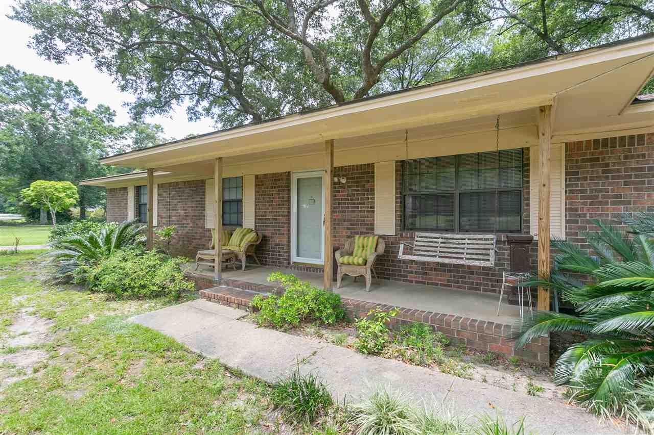 5765 Muldoon Road Pensacola, FL 32526 - Photo 7 of 32 Gallery Image 7