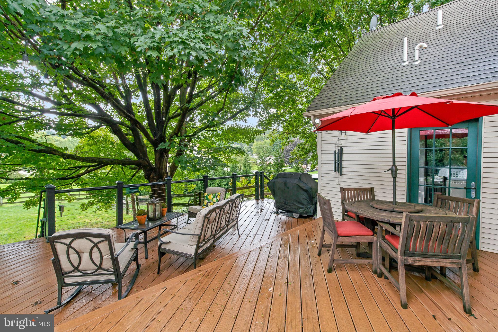 2515 Shaub Road Lancaster, PA 17601 - Photo 17 of 46