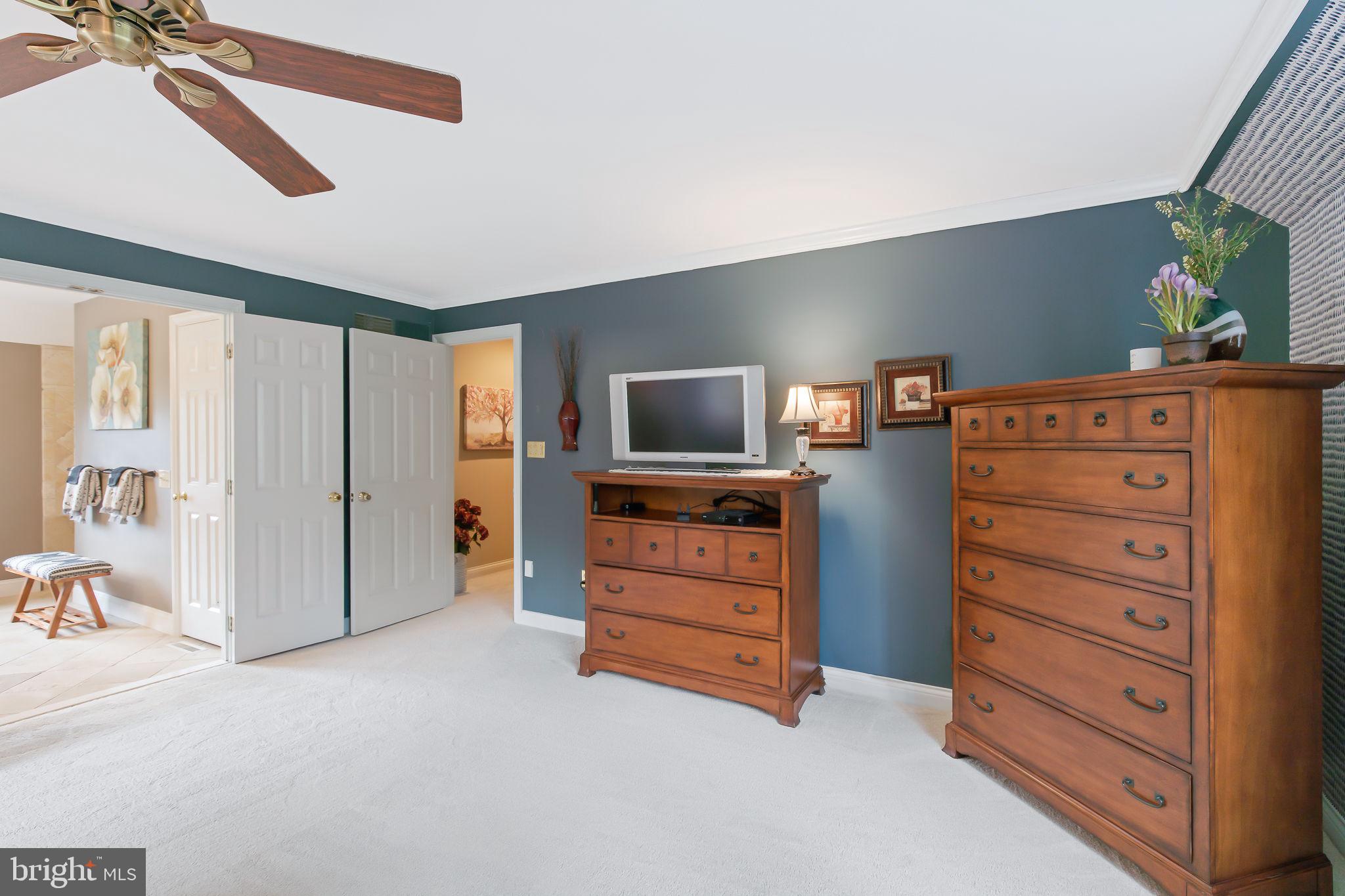 2515 Shaub Road Lancaster, PA 17601 - Photo 29 of 46