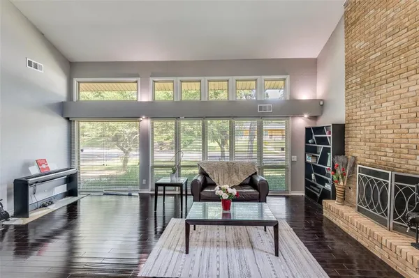 $650,000 | 314 Santa Clara Street, Irving, TX 75062