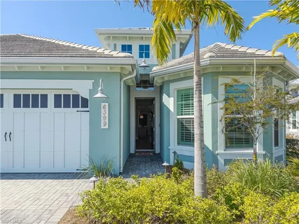 $978,000 | 6399 Negril Isle Drive, Naples, FL 34113