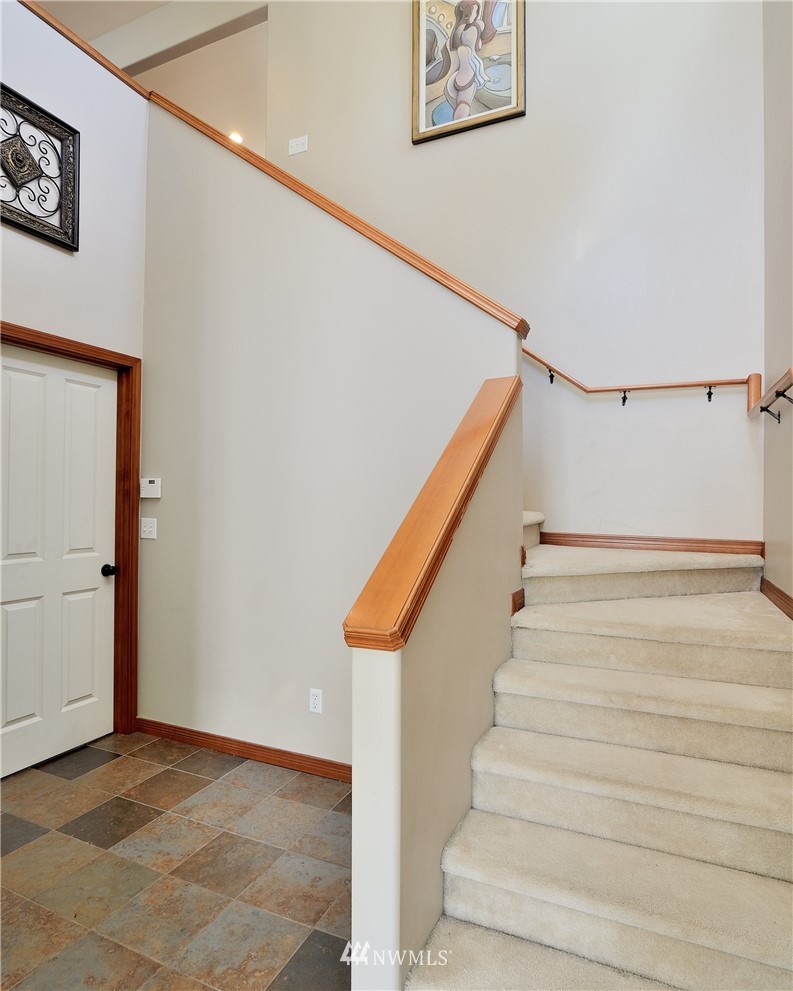 17915 20th Avenue Southeast Bothell, WA 98012 - Photo 2 of 24 Gallery Image 2