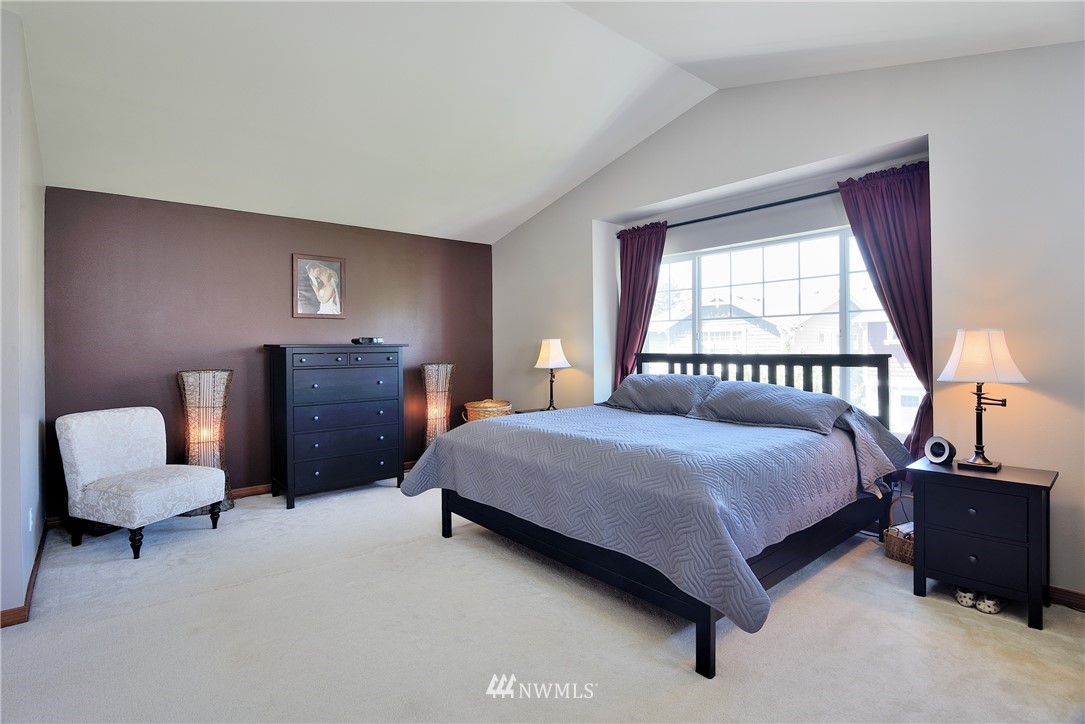 17915 20th Avenue Southeast Bothell, WA 98012 - Photo 16 of 24 Gallery Image 16