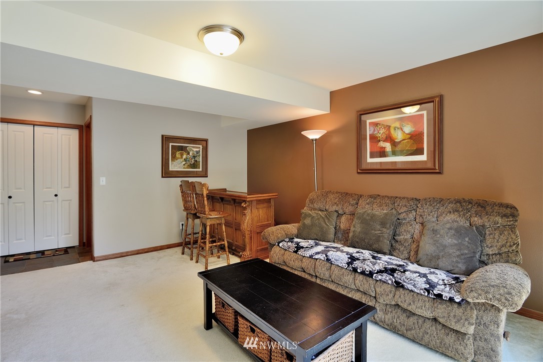17915 20th Avenue Southeast Bothell, WA 98012 - Photo 21 of 24 Gallery Image 21