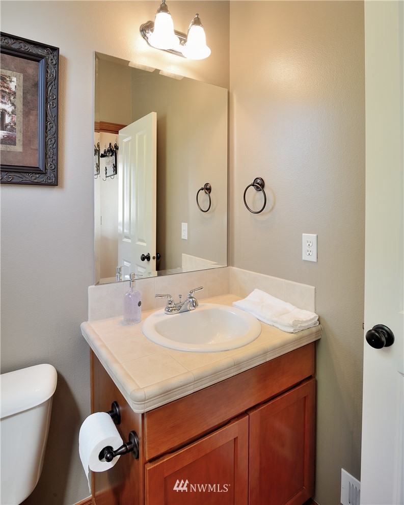 17915 20th Avenue Southeast Bothell, WA 98012 - Photo 6 of 24 Gallery Image 6