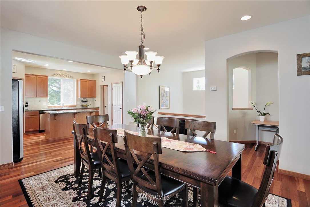 17915 20th Avenue Southeast Bothell, WA 98012 - Photo 7 of 24 Gallery Image 7