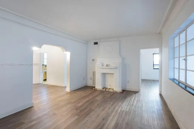 $3,200 | 1610 Pennsylvania Avenue, Unit 1, Miami Beach, FL 33139