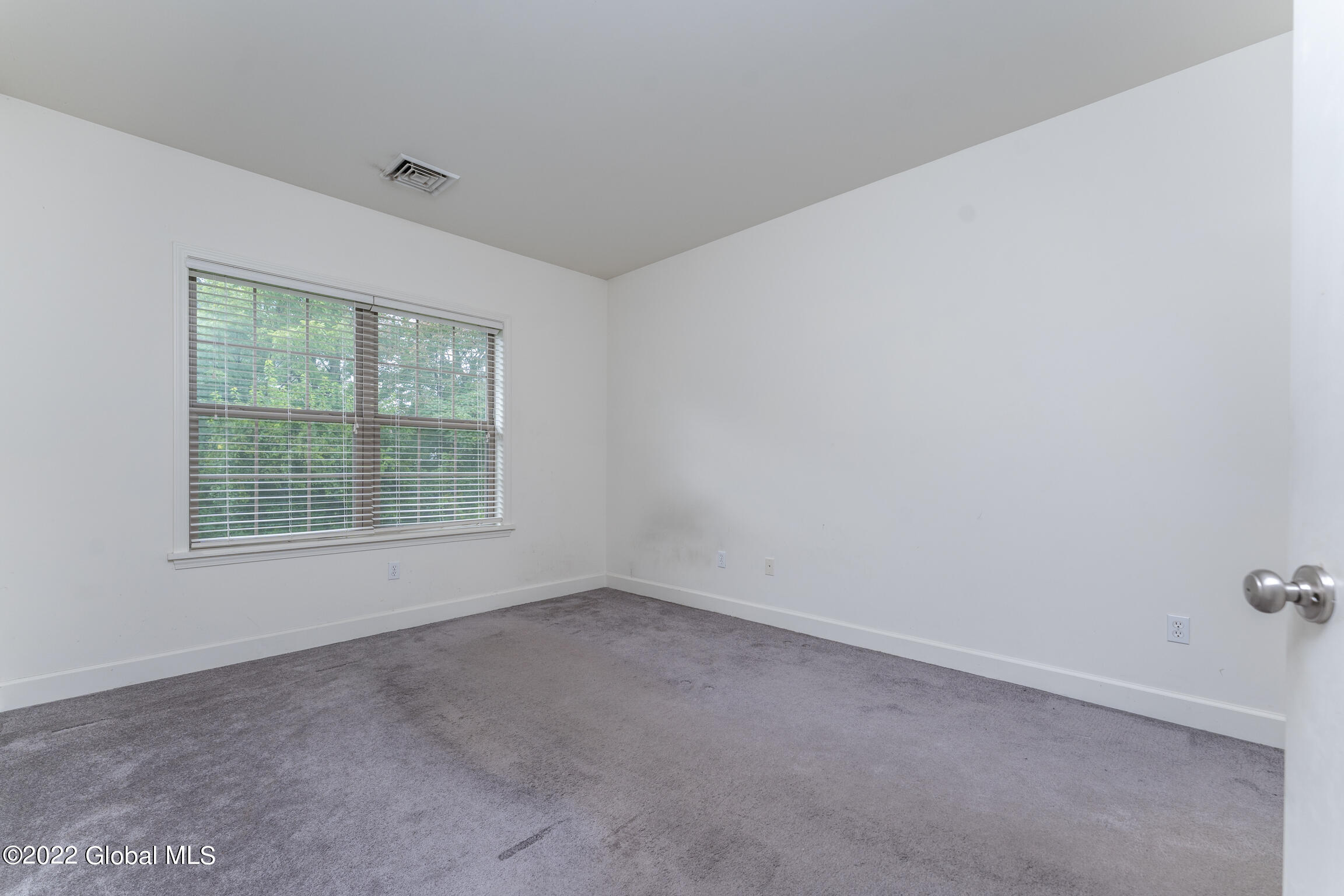 73 Saratoga Road, Unit 12 Schenectady, NY 12302 - Photo 14 of 27 73 Saratoga Rd Schenectady NY mls-13