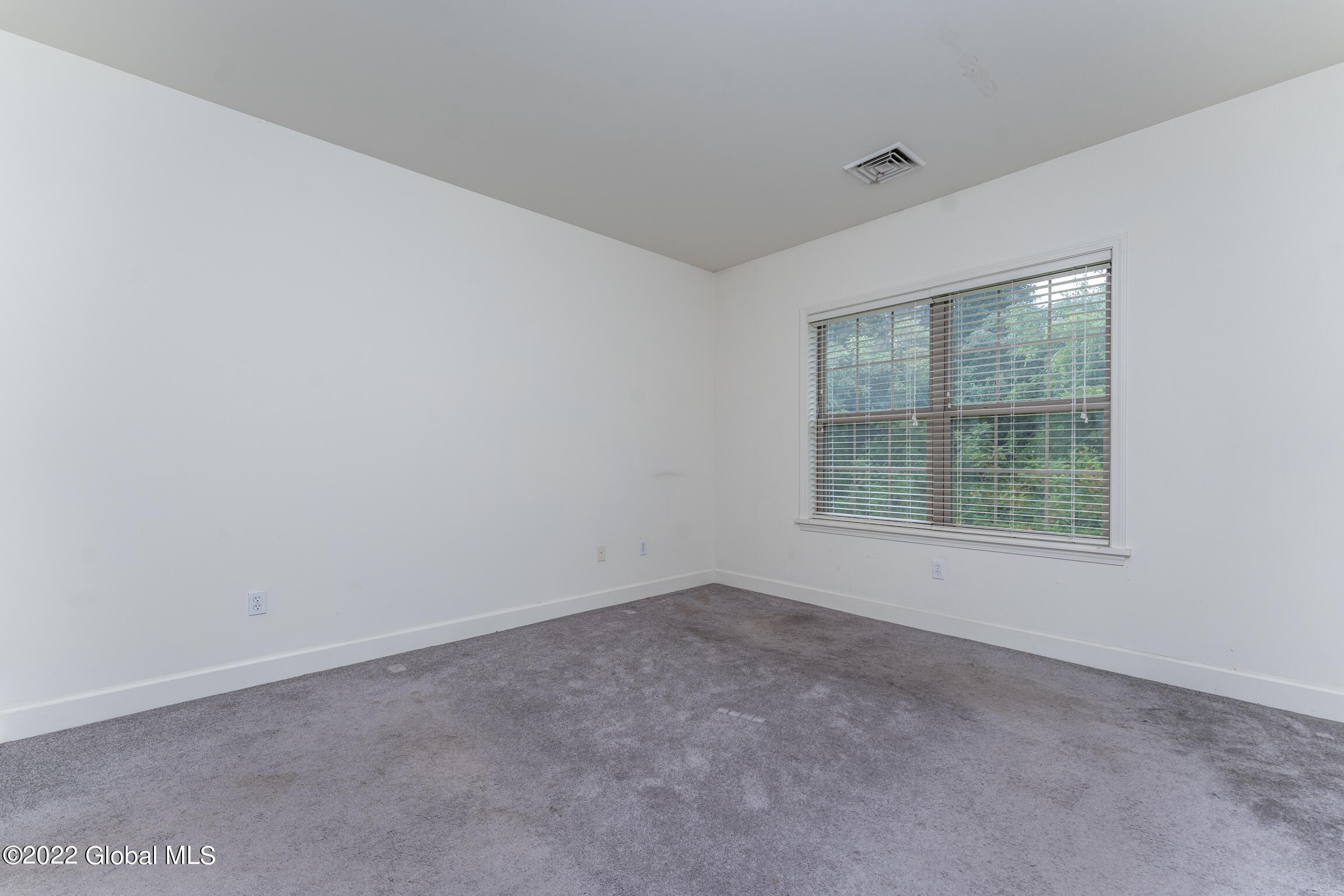 73 Saratoga Road, Unit 12 Schenectady, NY 12302 - Photo 16 of 27 73 Saratoga Rd Schenectady NY mls-15