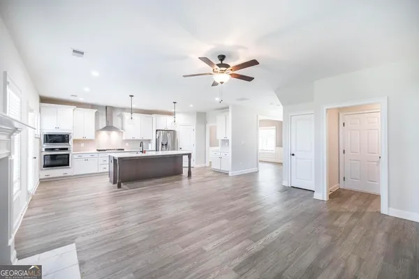 $477,000 | 207 Bella Notte Circle, Warner Robins, GA 31088