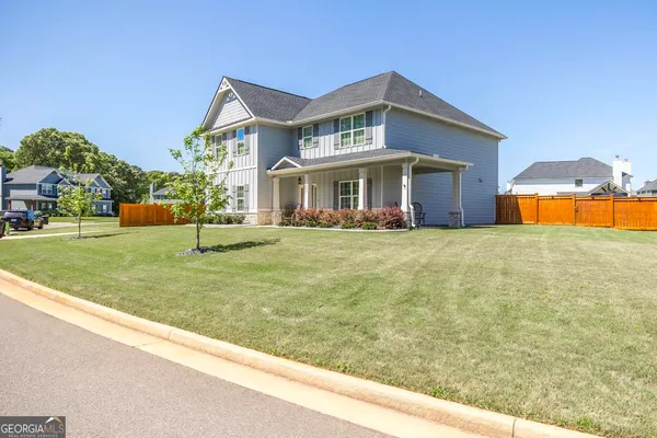 $477,000 | 207 Bella Notte Circle, Warner Robins, GA 31088