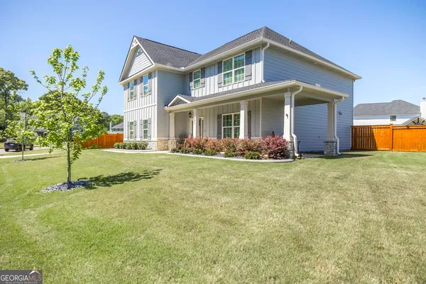 $477,000 | 207 Bella Notte Circle, Warner Robins, GA 31088