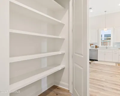 $295,000 | 236 Jagged Grove Lane, Youngsville, LA 70592