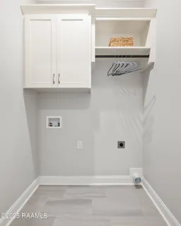 $295,000 | 236 Jagged Grove Lane, Youngsville, LA 70592