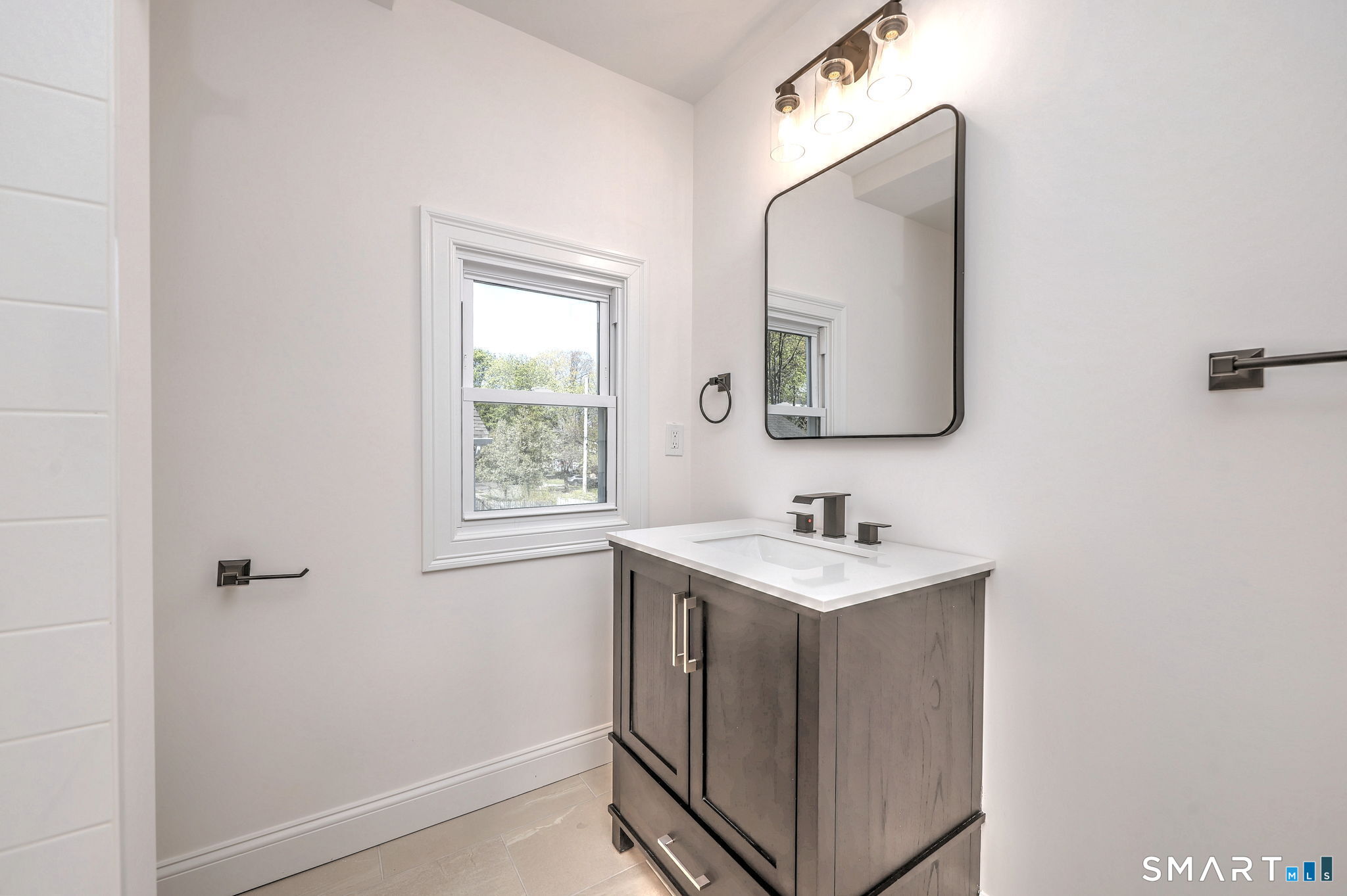 68 Morris Street Hamden, CT 06517 - Photo 34 of 39