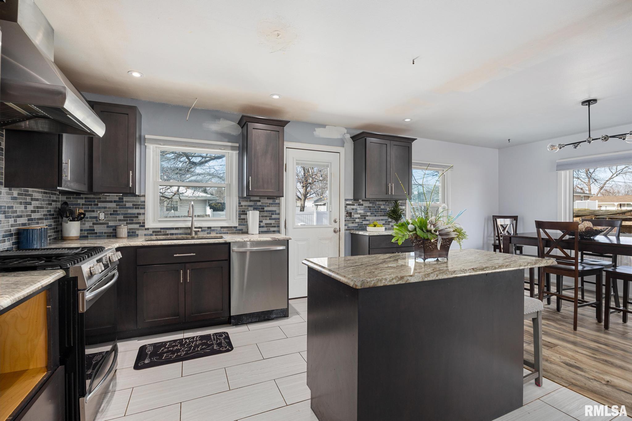 101 North Oregon Avenue Morton, IL 61550 - Photo 13 of 37