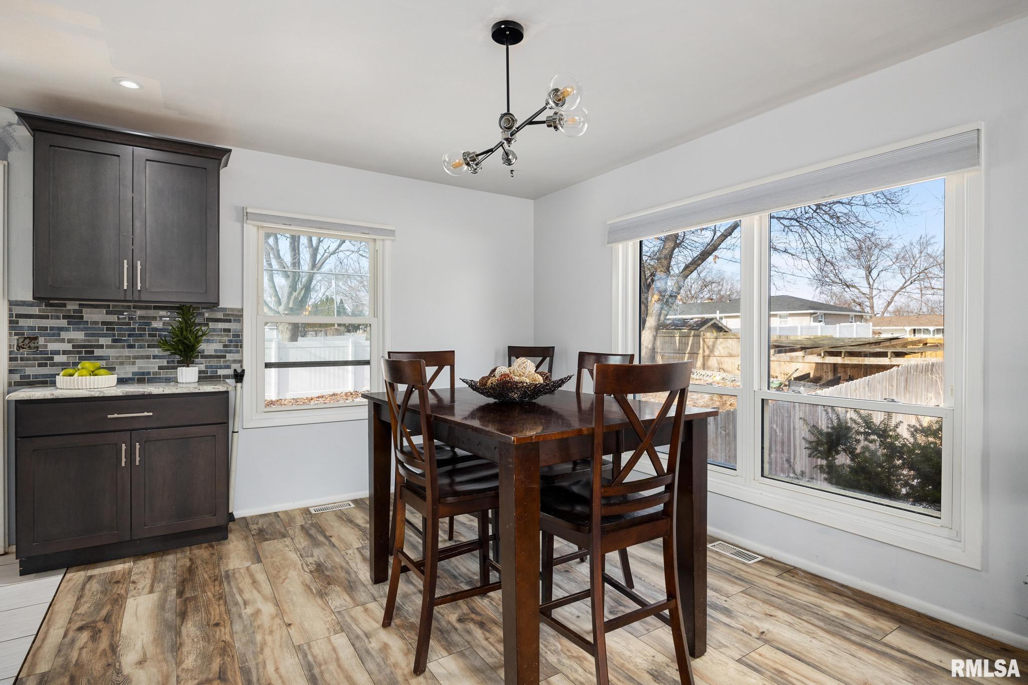 101 North Oregon Avenue Morton, IL 61550 - Photo 8 of 37