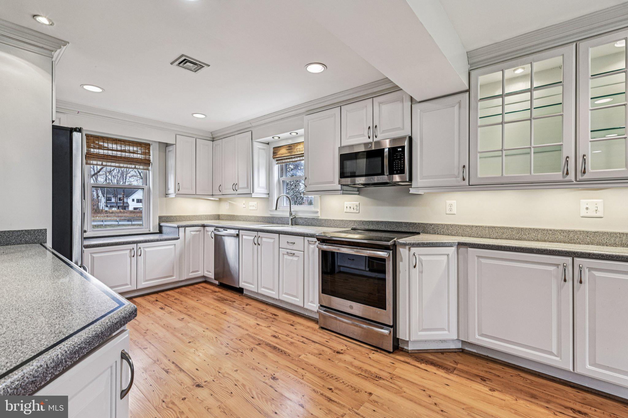 11719 Dumfries Road Manassas, VA 20112 - Photo 14 of 73 Gallery Image 14