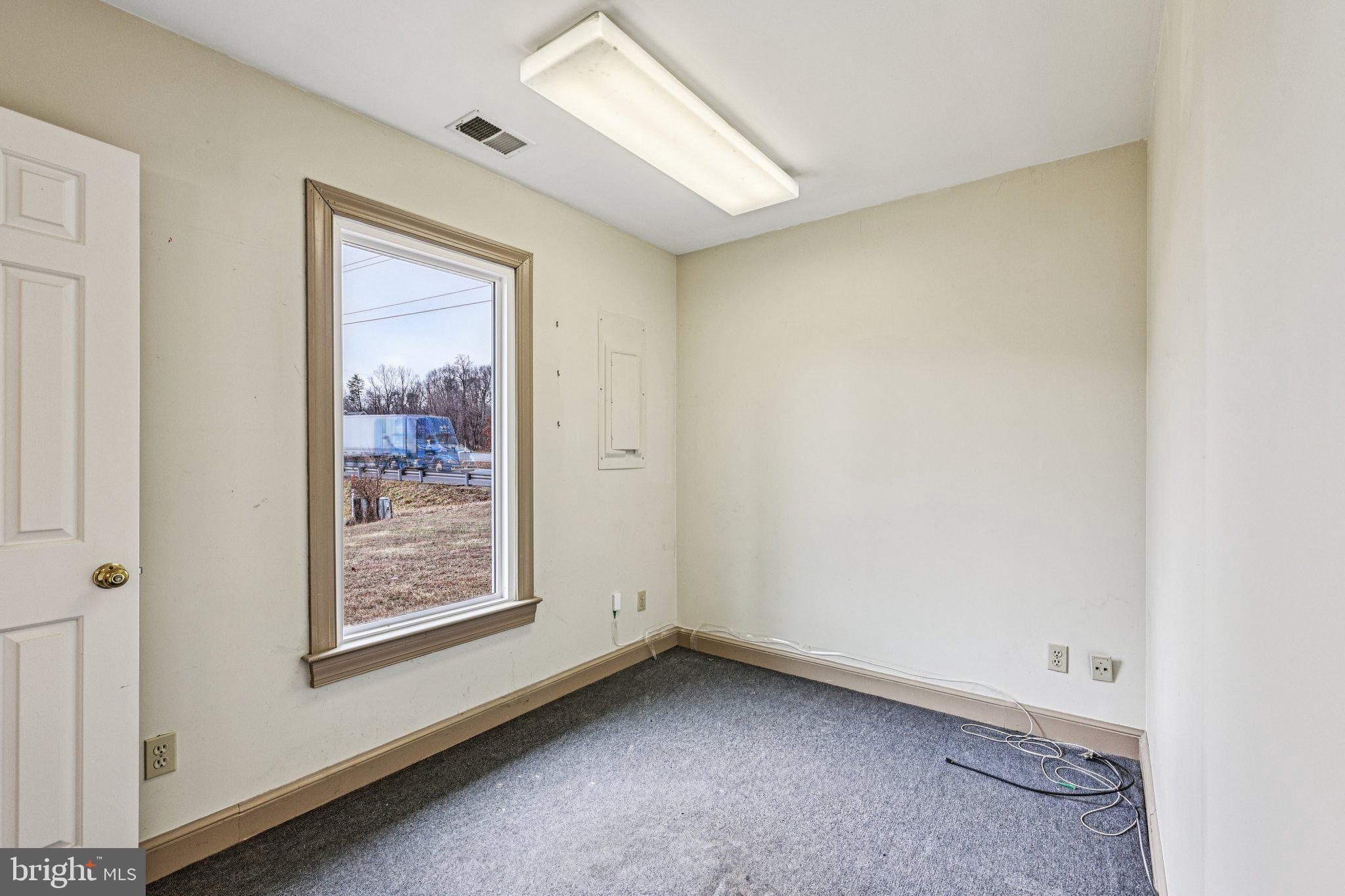 11719 Dumfries Road Manassas, VA 20112 - Photo 57 of 73 Gallery Image 57