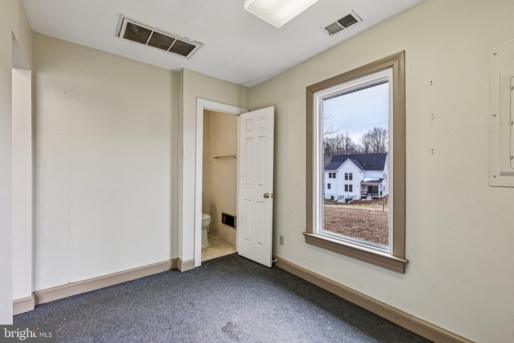 11719 Dumfries Road Manassas, VA 20112 - Photo 63 of 73 Gallery Image 63