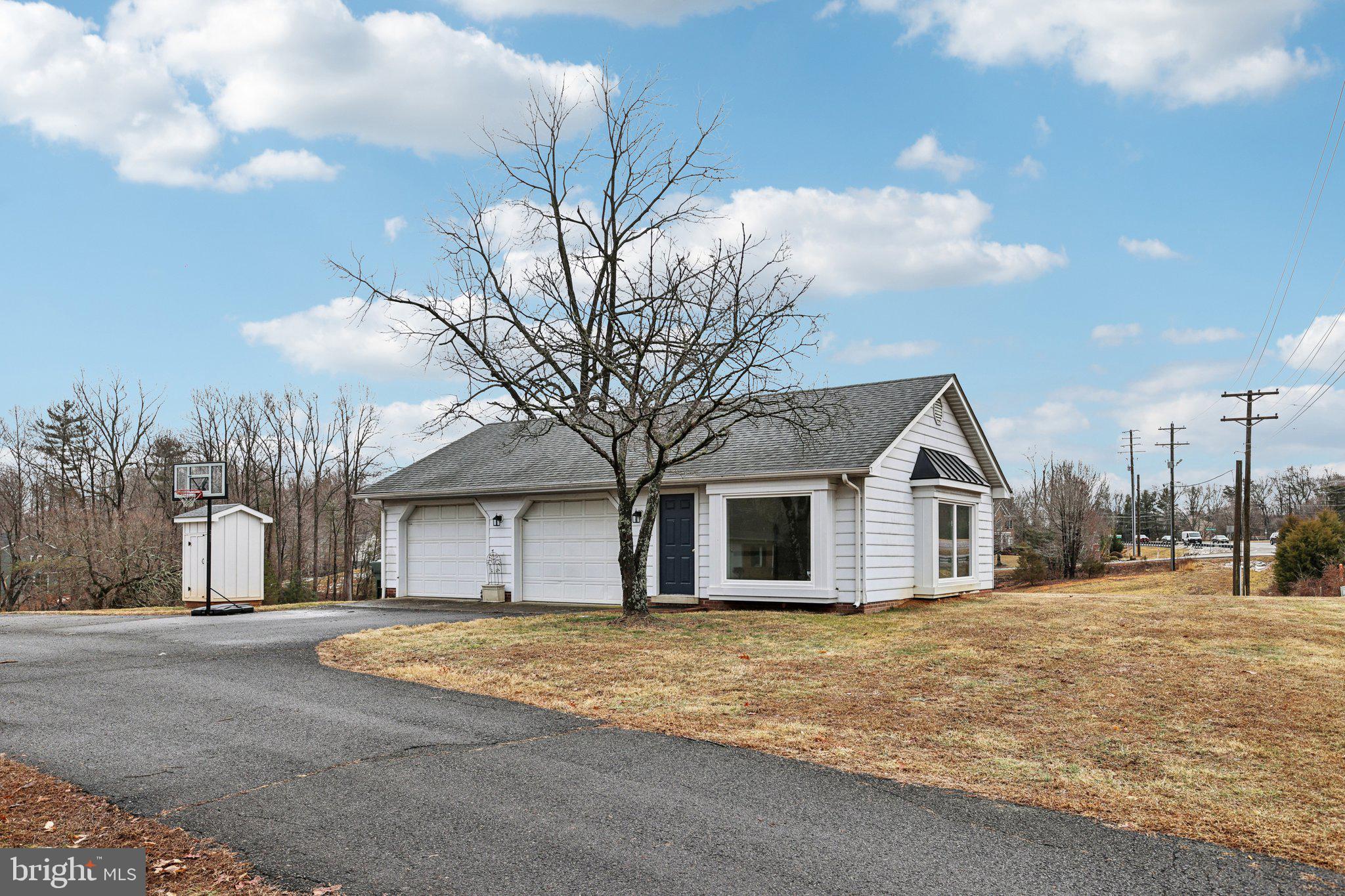 11719 Dumfries Road Manassas, VA 20112 - Photo 9 of 73 Gallery Image 9