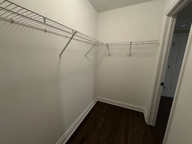 $2,149 | 7254 South Bennett Avenue, Unit 1, Chicago, IL 60649