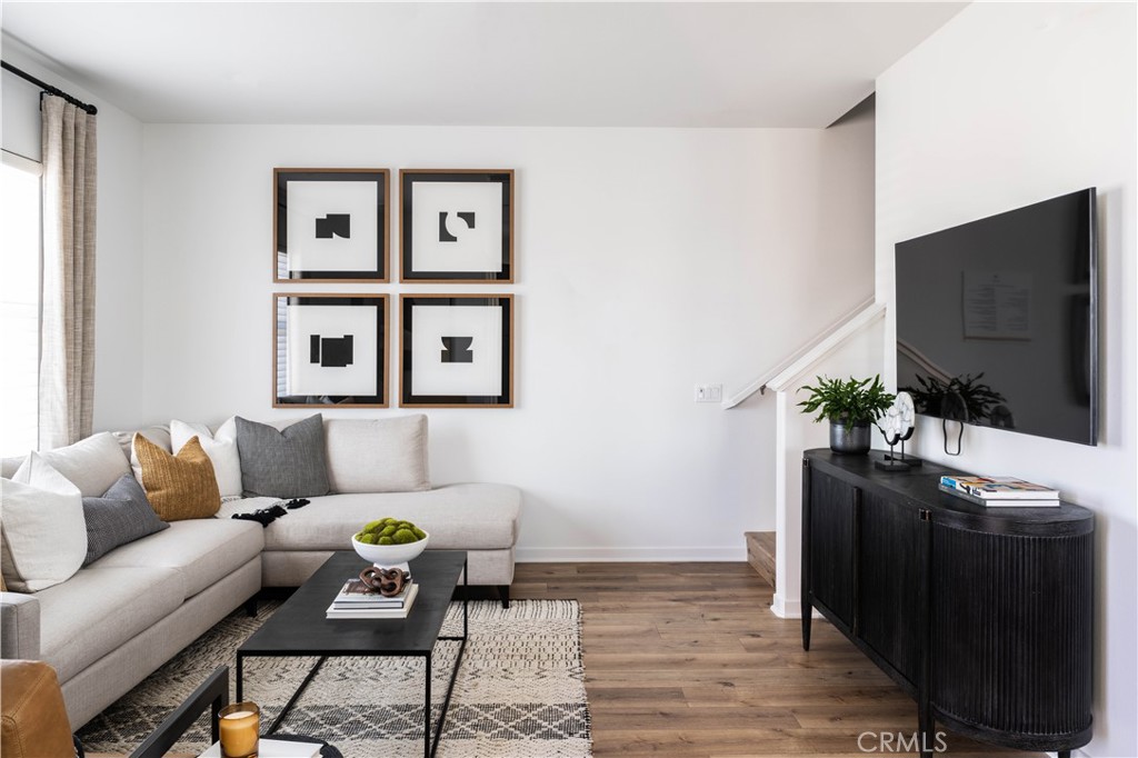 1750 West Sycamore Drive Compton, CA 90220 - Photo 6 of 17